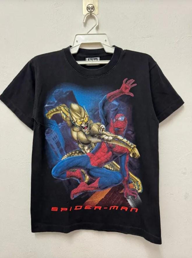 Vintage 90Er Jahre Spiderman T-Shirt, Spider-Man Shirt, Superheld Liebhaber Retro Familie Spinnen Shirt von SessSama