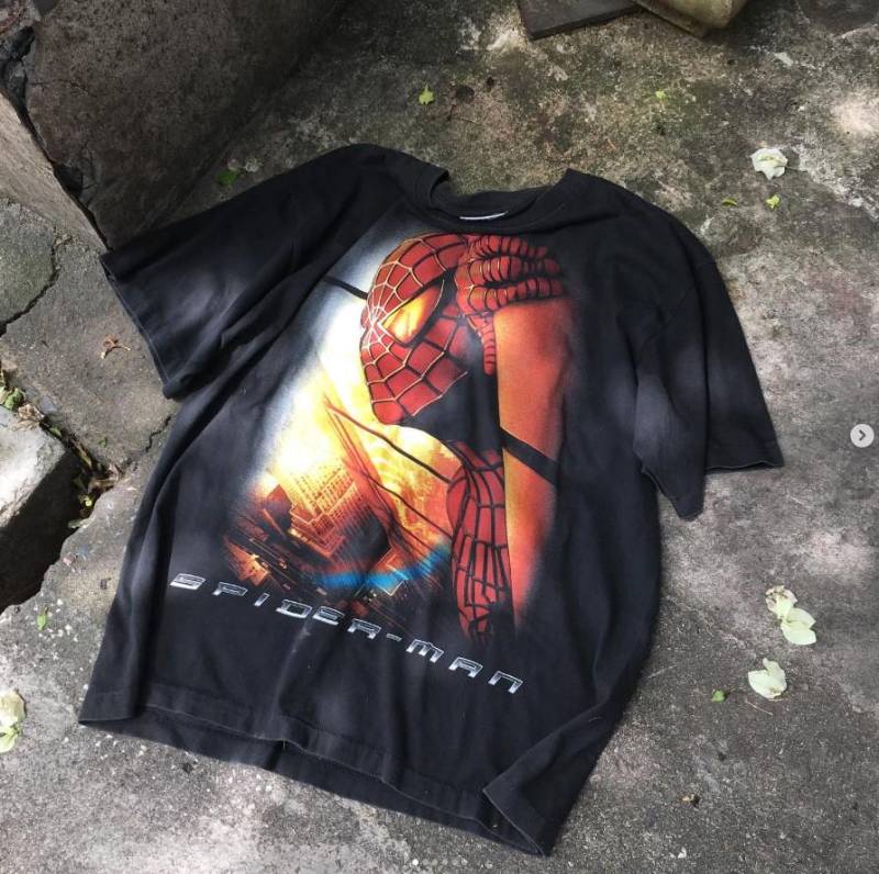 Vintage 90Er Jahre Spiderman T-Shirt, Spider-Man Shirt, Superheld Liebhaber Retro Familie Spinnen Shirt von SessSama