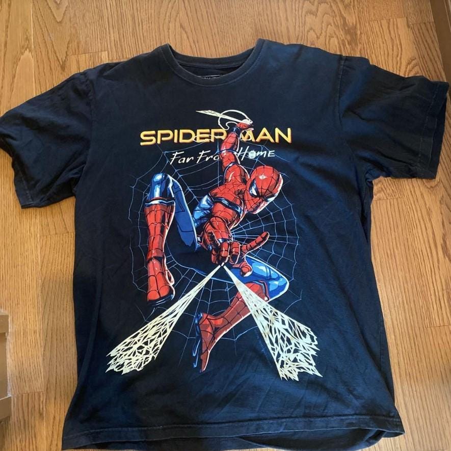 Vintage 90Er Jahre Spiderman T-Shirt, Spider-Man Shirt, Superheld Liebhaber Retro Familie Spinnen Shirt von SessSama