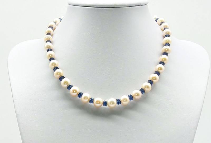 40226 Halskette Mit Süßwasserperlen Und Blau Gefärbte Bergkristall-Scheibchen Als Geschenk Für Frauen Mädchen von SevenArtsSchmuck