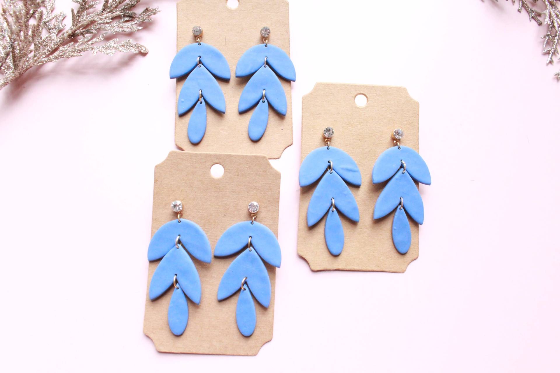 Blue Dream Collection - Chandelier Handgefertigte Ohrringe Aus Polymer Clay von SevenRiversCo