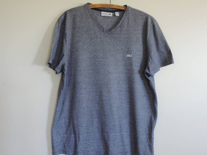Lacoste Sport T-Shirt V-Ausschnitt Grau Strukturiert Größe Us L Fr S von SevenSeven52Vintage