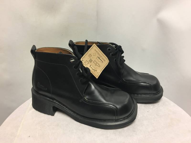 Dr. Martens Vintage & Original Mary Jane Stiefel von Seventystore