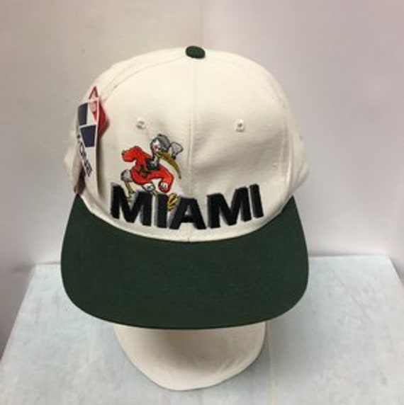 Universität Von Miami Vintage Cap Universität Von Miami Vintage Cap von Seventystore