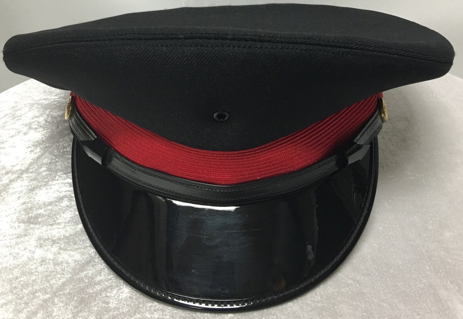 Vintage Uniform Mützen Größe L Vintage Uniform Mützen Größe L von Seventystore