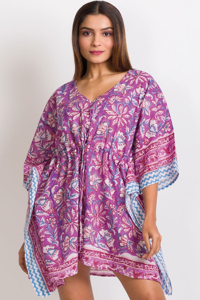 Kleid Aus Baumwollcaftan Mit Block Print von SevyaHandmade