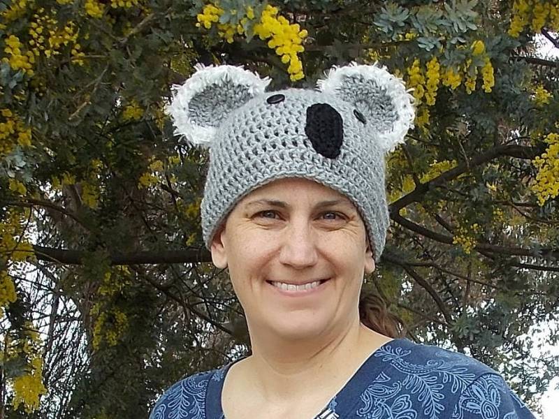 Koala Bär Mütze Beanie Mit Flauschigen Ohren Erwachsene Männer Oder Frauen, Gehäkelt von SewCuteQuiltAndKnit