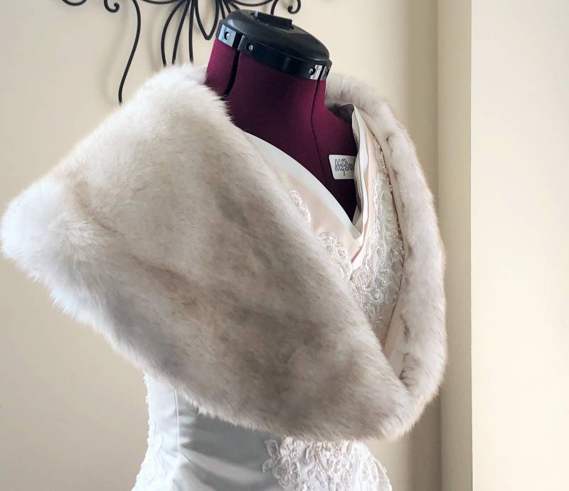 Pelz Shrug von SewEleganceByBarbara