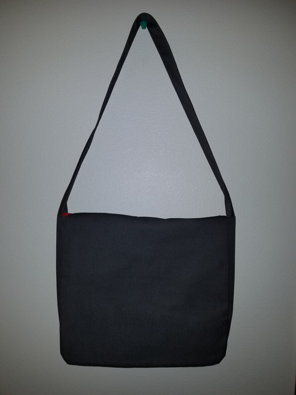 Tampa Bay Buccaneers Messenger/Utility Bag von SewEnviousCreations