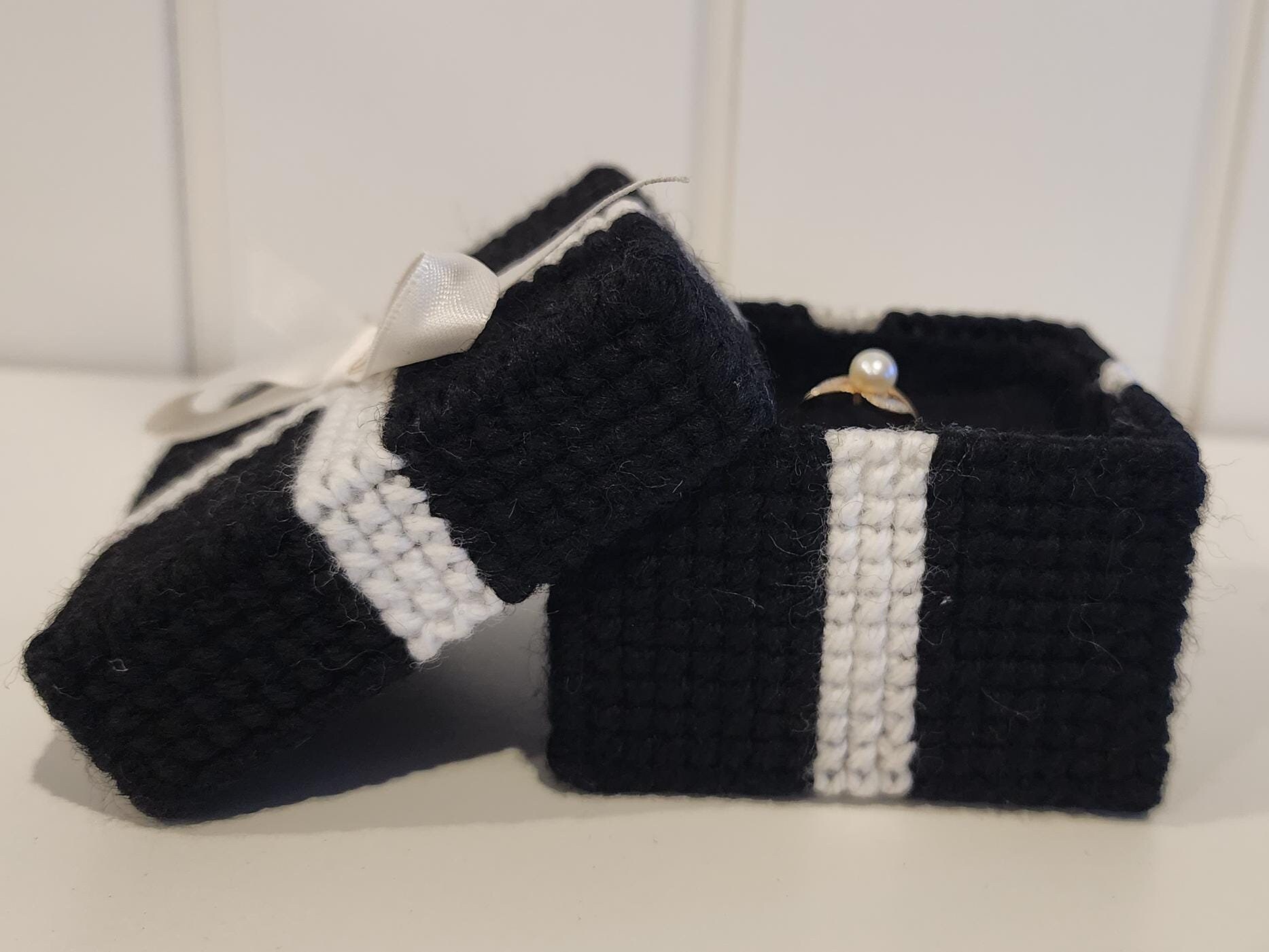 Handgemachte Ringbox Verlobung Oder Ringträger Handgemachte Ringbox Verlobung Oder Ringträger von SewFarSewGoodAU