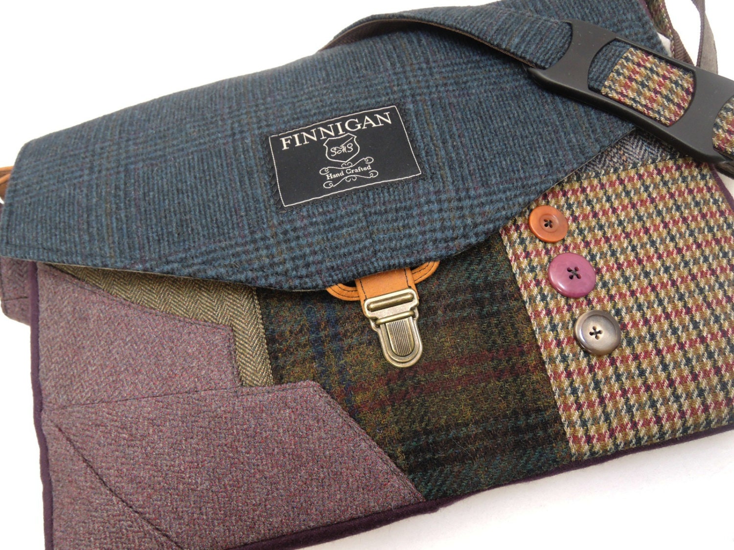 Damen Messenger Bag, Handtasche, Mit Laptop-Hülle, Weihnachtsgeschenk, Einkaufstasche, Recycelter Anzug, Upcycled Bag von SewMuchStyle