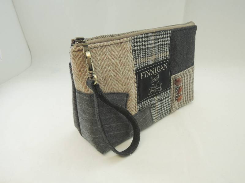 Reißverschluss-Beutel Armband Damen Geldbörse Clutch Kosmetiktasche Recycled Purse Upcycled Woll-Geldbeutel Finnigan Taschen von SewMuchStyle