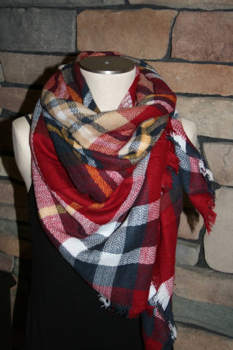 Kariertem Tartan Decke Schal Blau Rot Mehrfarbig Karierter Valentines Geschenk Schals Zara Stil Karierten Herbst Lieblings-Accessoires Kariertem Tartan Decke Schal Blau Rot Mehrfarbig Karierter Valentines Geschenk Schals Zara Stil Karierten Herbst Lieblings-Accessoires von SewPriorAttireMitten