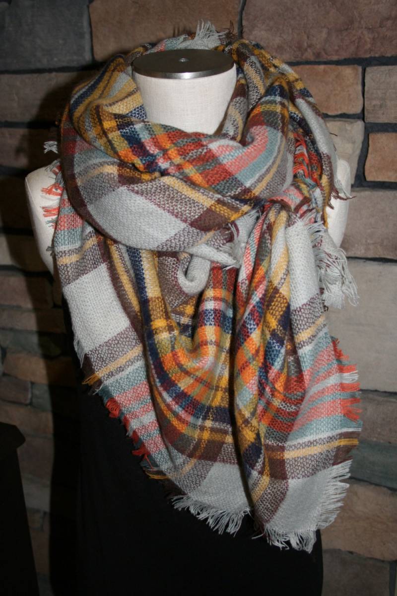 Karo Tartan Tuch Orange Braun Schal Weihnachten Geschenk Schals Zara Stil 2014 Blogger Favoriten-Sale-Monogramming Verfügbar Karo Tartan Tuch Orange Braun Schal Weihnachten Geschenk Schals Zara Stil 2014 Blogger Favoriten-Sale-Monogramming Verfügbar von SewPriorAttireMitten