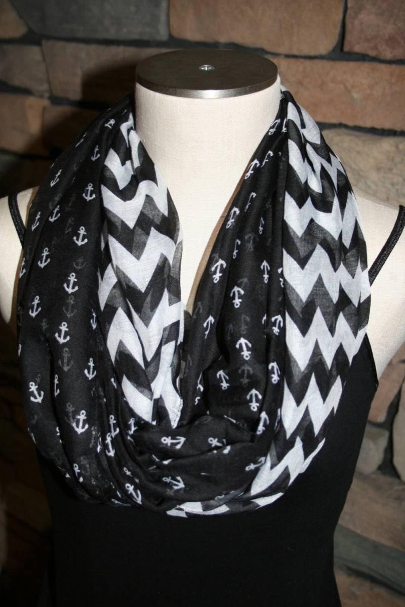 Verankern Chevron Schwarz Infinity Schal Polyester Kreis Loop Unendlichkeit Klobigen Haube Schiff Anker-Frauen Zubehör von SewPriorAttireMitten