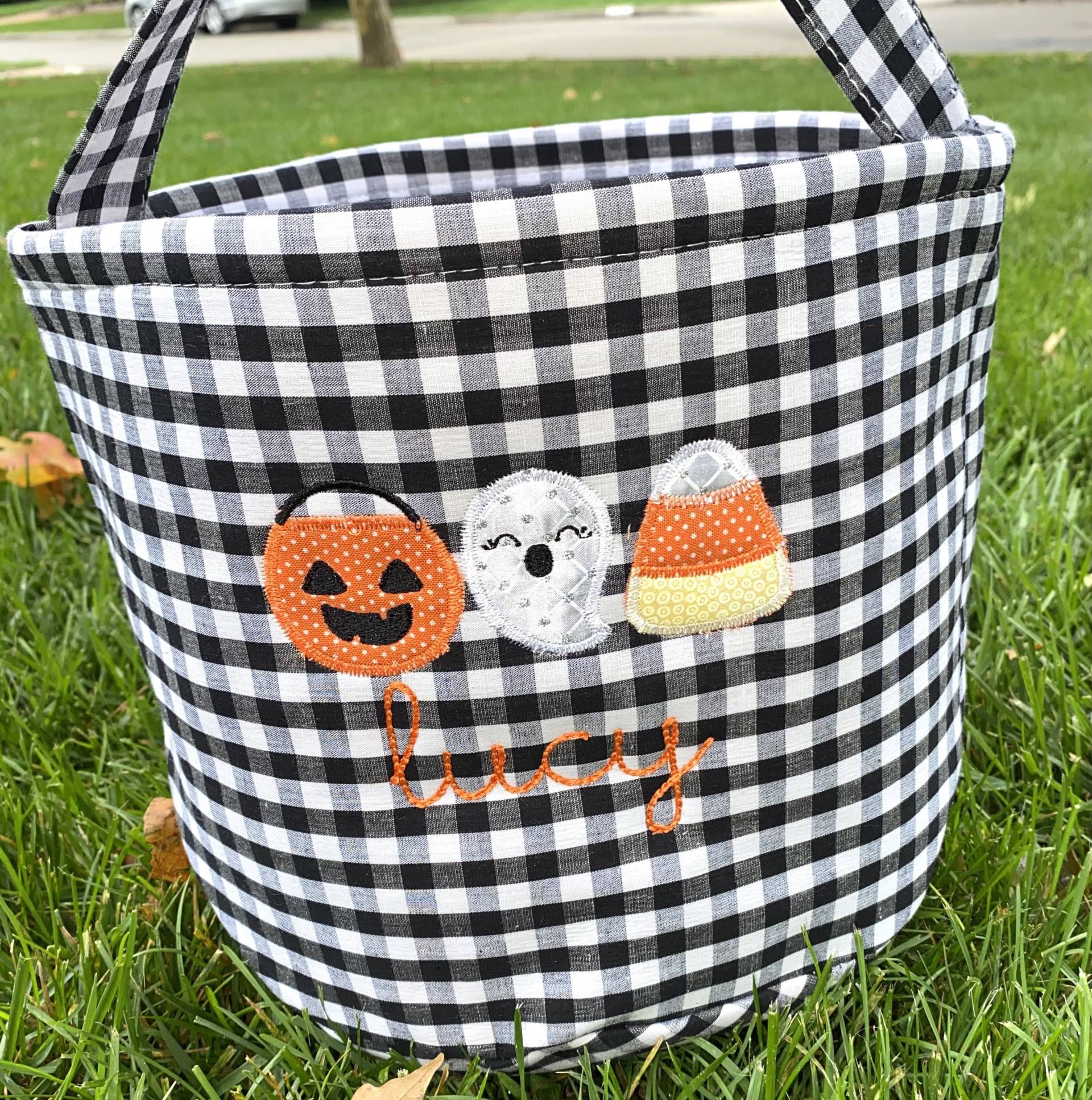 Kinder Personalisierte Halloween Süßes Oder Saures Tasche, Süße Süßigkeitstasche, Treatbag - Personalisierte Leckerli Tasche von SewSweetDesignsForU