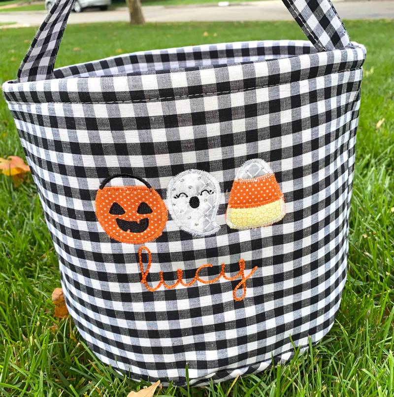 Kinder Personalisierte Halloween Süßes Oder Saures Tasche, Süße Süßigkeitstasche, Treatbag - Personalisierte Leckerli Tasche von SewSweetDesignsForU