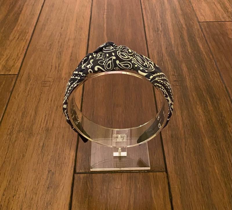 Denim Stonewash Top Knoten Stirnband von SewTimeByTraci