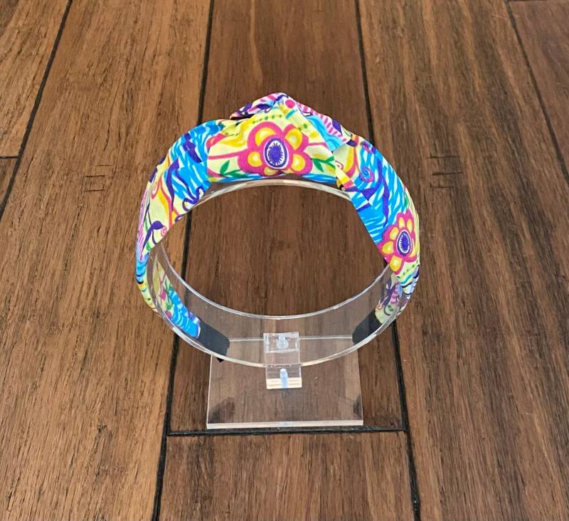 Frühlingsblumen Top Knot Bandana Stirnband von SewTimeByTraci