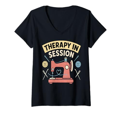 Damen Therapy In Session Nähmaschine, Vintage-Design T-Shirt mit V-Ausschnitt Damen Therapy In Session Nähmaschine, Vintage-Design T-Shirt mit V-Ausschnitt von Sewing Lover Creative Apparel by Art-Wear