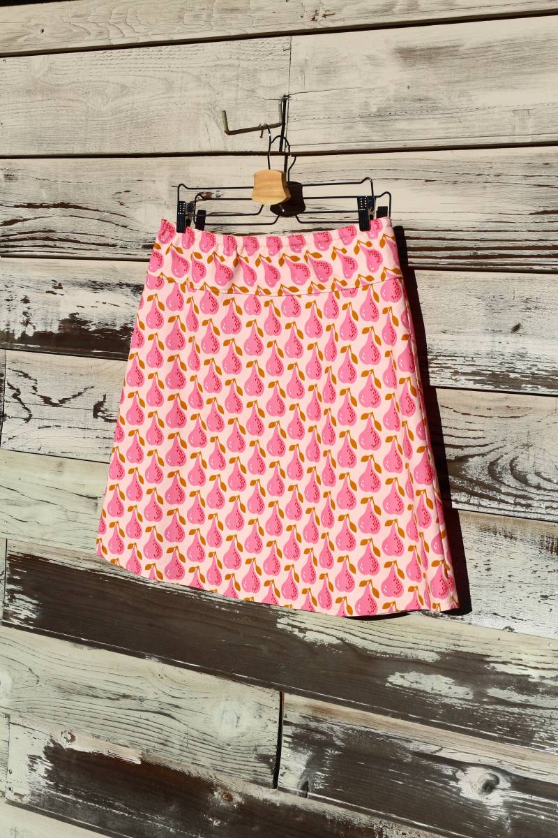 Pinker Birnenrock Bio Cord A-Linien Rock - Custom Made Pinker Birnenrock Bio Cord A-Linien Rock - Custom Made von SewingBySelena