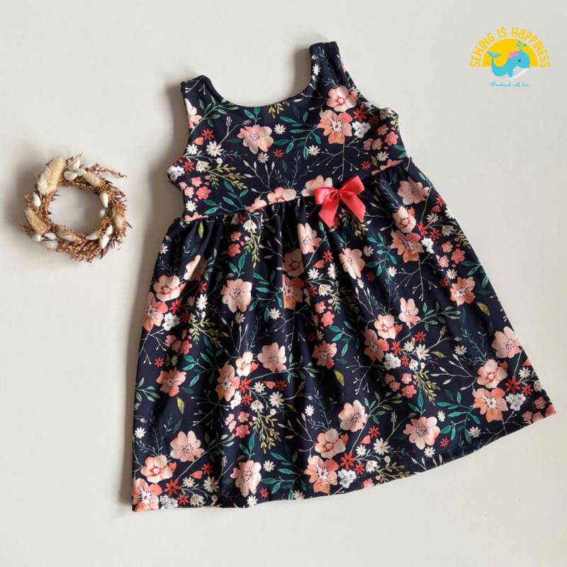 Geblümtes Sommerkleid Für Mädchen Aus Bio Baumwolljersey Mit Passender Schleife | Ab Gr. 74 Bis 134 von SewingIsHappinessDE