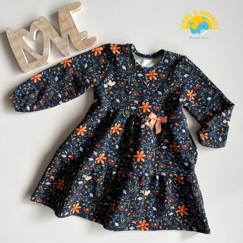 Langarm Blumenkleid Für Baby Mädchen Aus Bio French Terry in Dunkelblau | Ab Gr. 80 Bis 128 von SewingIsHappinessDE