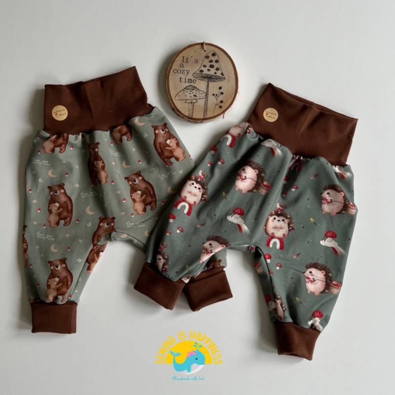 Pumphose Baby Waldtiere Mädchen Oder Jungen Mit Bär Und Igel | Unisex Aus Baumwolljersey French Terry Ab Größe 50 Bis 104 von SewingIsHappinessDE