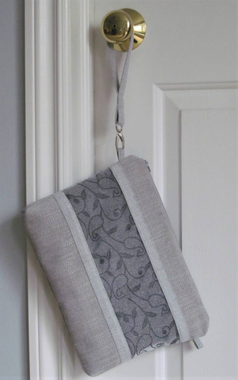 Grauer Kupplung Geldbörse - Silber Urlaub Handtasche Anlass Abendtasche Clutch Armband Handgefertigt Ein Unikat von SewlArtStudio