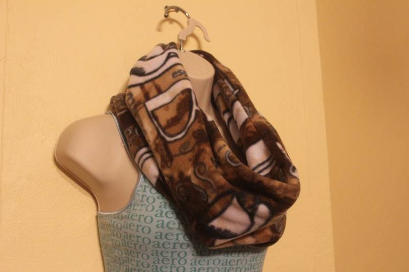 Braun Kaffee/Espresso Drucken Einzelne Schleife Vlies Unendlichkeit Schal von Sewmanydeals