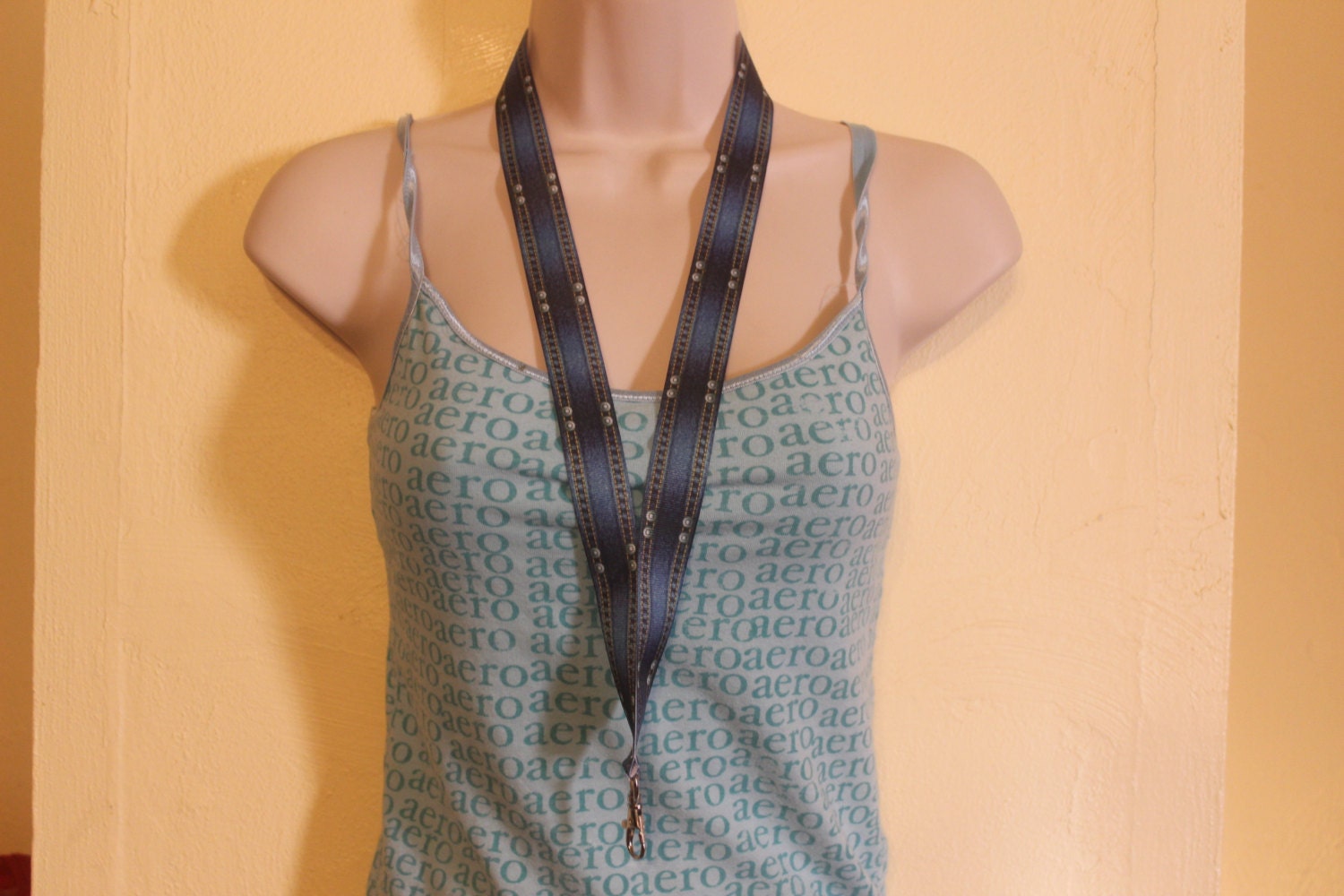 Jean Drucken Farbbandhalter Schlüsselband/Id/Abzeichen von Sewmanydeals