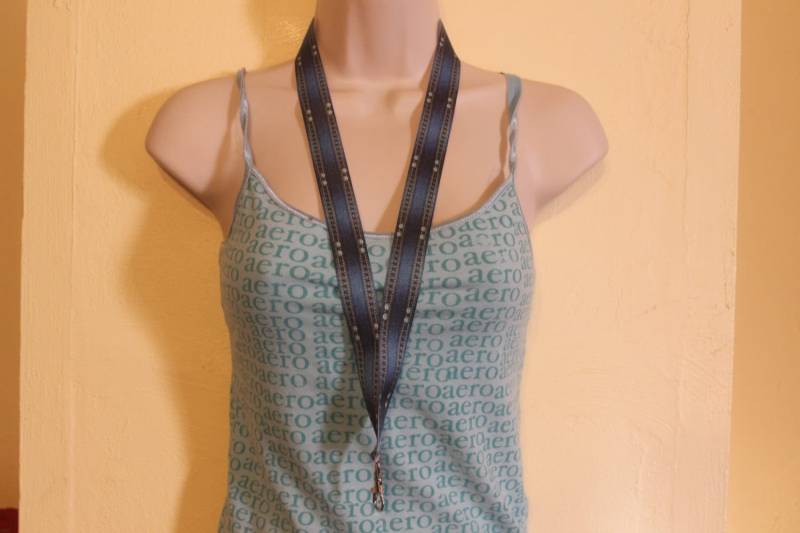 Jean Drucken Farbbandhalter Schlüsselband/Id/Abzeichen von Sewmanydeals