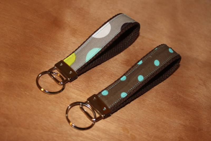 Polka Dot Stoff Kette/Schlüssel Schlüsselanhänger/Armband von Sewmanydeals