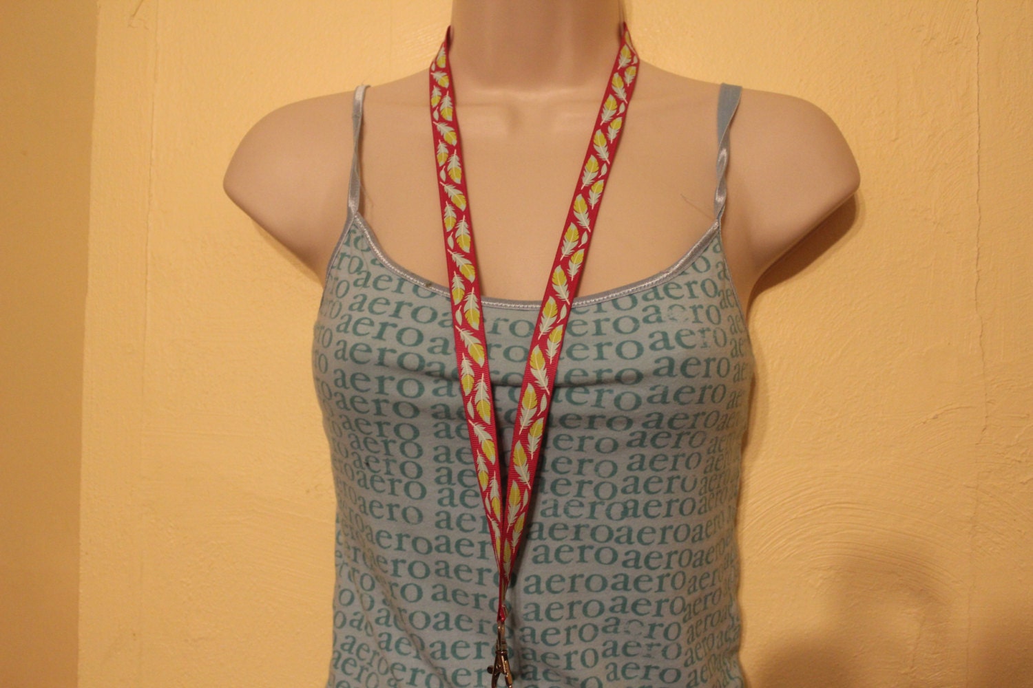 Rosa Feder Farbbandhalter Schlüsselband/Id/Abzeichen von Sewmanydeals