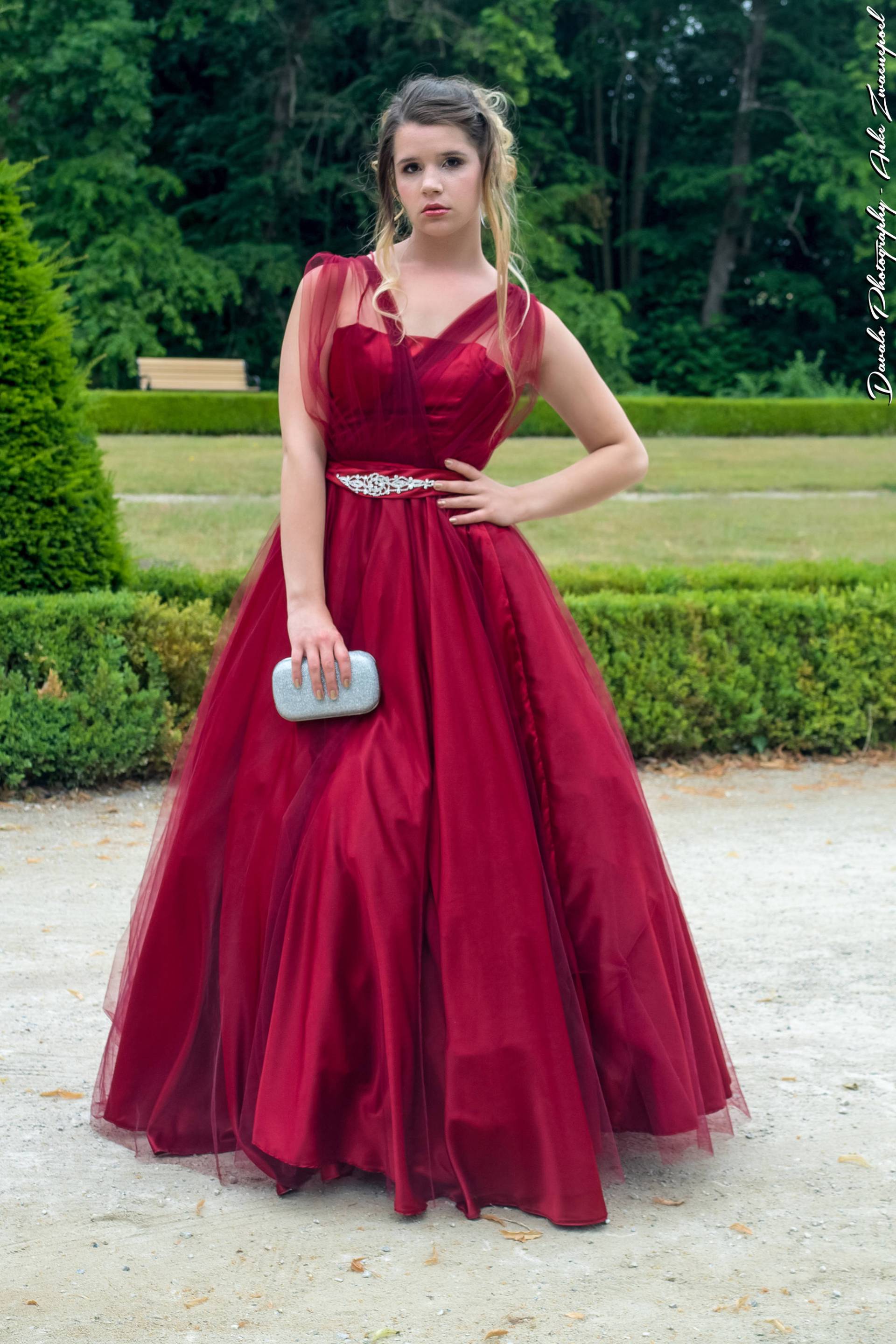 Ballkleid Mit Vollem Kreis, Abendkleid, Schwarzes Krawattenkleid, Rotes Tüllkleid, Abschlussballkleid, Bustierkleid, Prinzessinnenkleid, Bodenlang Ballkleid Mit Vollem Kreis, Abendkleid, Schwarzes Krawattenkleid, Rotes Tüllkleid, Abschlussballkleid, Bustierkleid, Prinzessinnenkleid, Bodenlang von SewnbyVedder