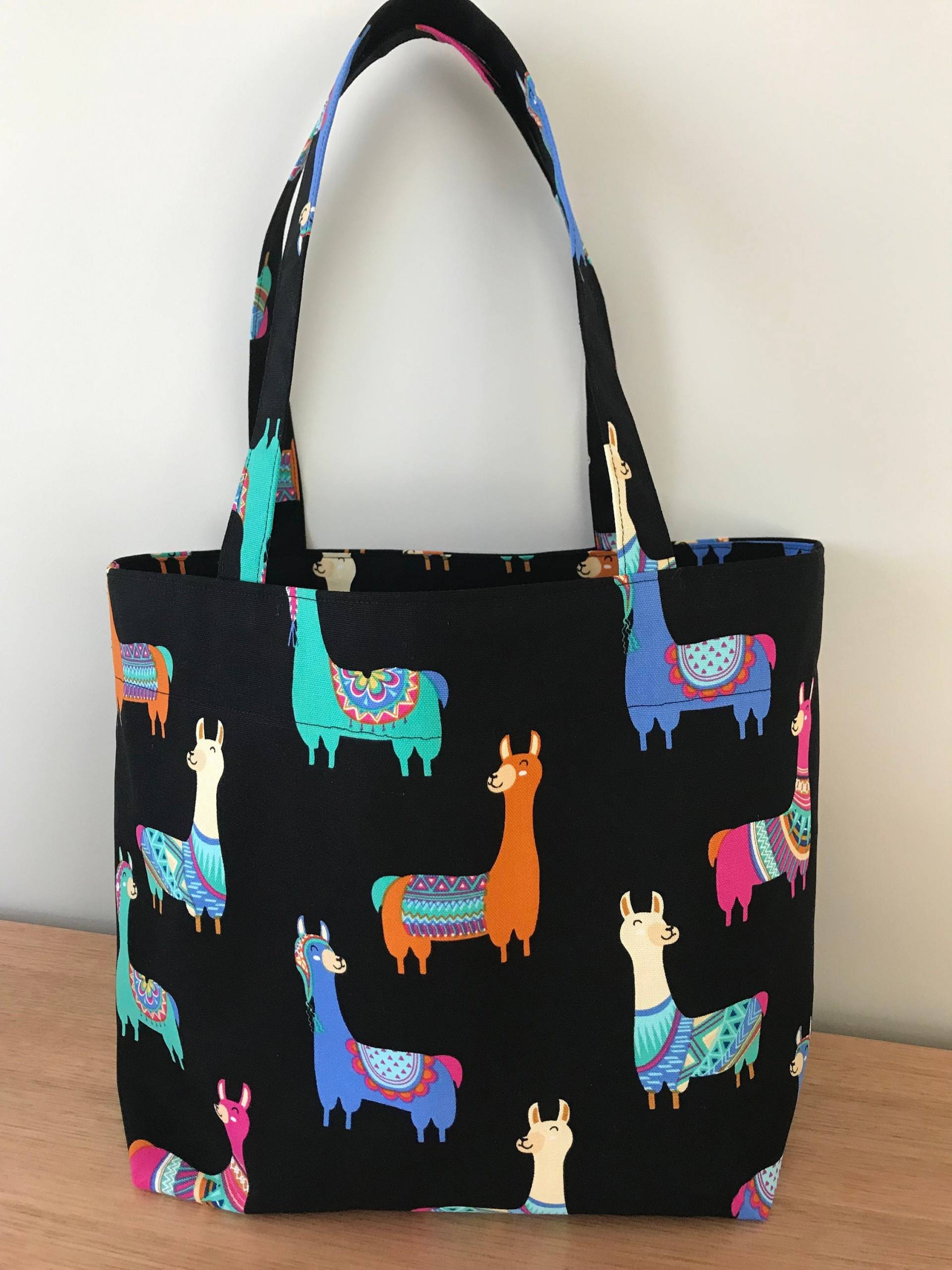 Alpakas in Peru von SewnwithloveTasmania