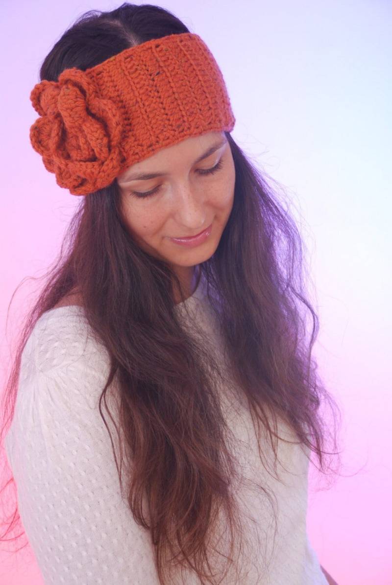 Gehäkeltes Orangenes Blumenstirnband Aus Merino Wolle, Herbst Accessoire von SexyCrochetDesign