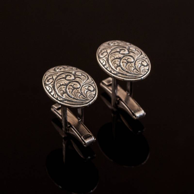 Hochzeit Manschettenknöpfe, Gravur Modell Handgemachte Ovale Einzigartige Silber Gravierte Braut Zu Bräutigam von SeymenJewelry