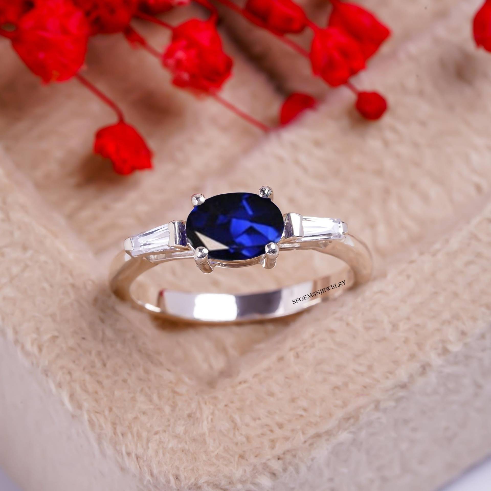Lab Sapphire Ring Ovalschliff Verlobung Hochzeit 925 Sterling Silber Blauer Edelstein September Birthstone Lab Sapphire Ring Ovalschliff Verlobung Hochzeit 925 Sterling Silber Blauer Edelstein September Birthstone von SfGemsNJewelry