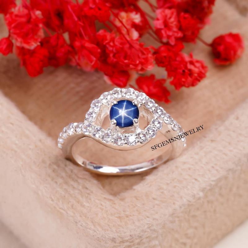 Massiver Silber Blauer Saphir Stern Lindy Ring 6-Strahl Stern-Ring in 925 Sterling von SfGemsNJewelry