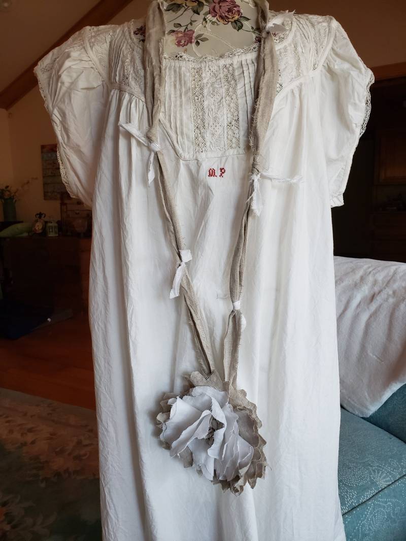 Leinen Stoff Halskette Boho Shabby Chic Stil Mori Girl 33" Lange Für Einen Tollen Look von ShabbyMadebyTerri