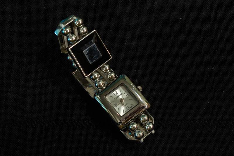 Gerüchte Beobachten Square Face Mit Funky Expandable Armband von ShabloolAndBeyond