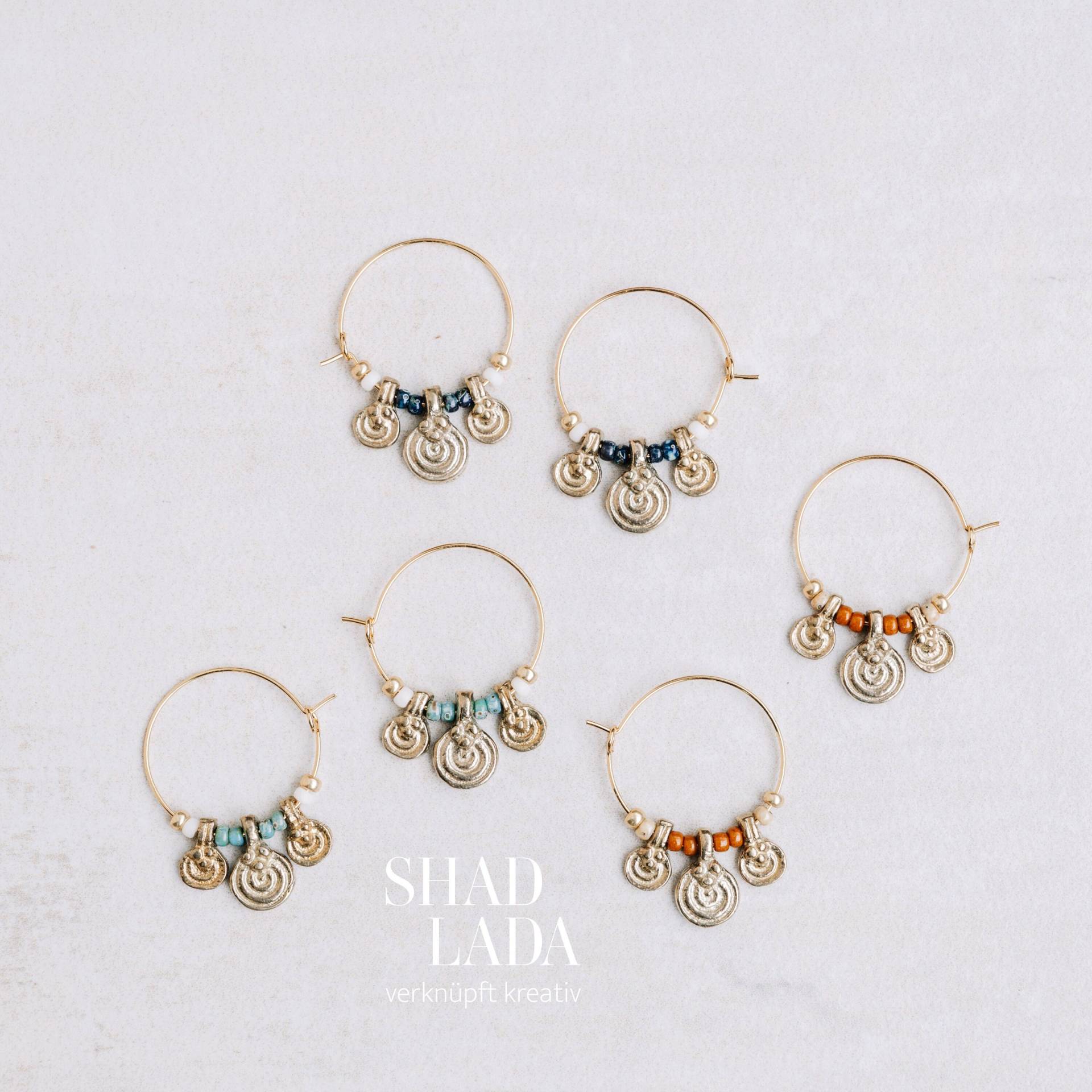 Spirale Creolen Ohrringe Mit Glasperlen Verschiedene Farben Boho Schmuck | Handgemachte Perlenohrringe Spirale Creolen Ohrringe Mit Glasperlen Verschiedene Farben Boho Schmuck | Handgemachte Perlenohrringe von Shadlada