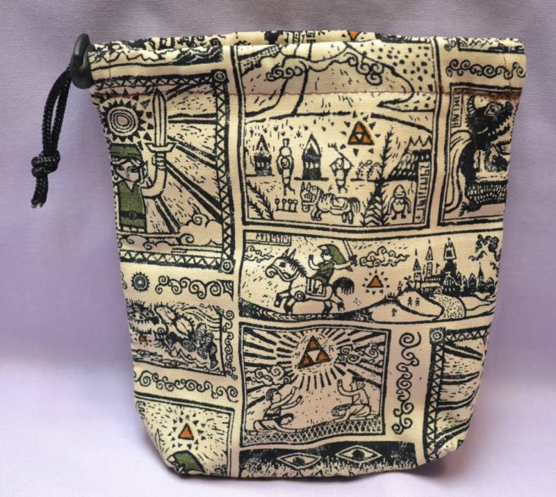 Videospiel-Comic-Druck-Tuch, Kordelzug-Würfelbeutel Aus Lizenziertem Legend Of Zelda-stoff Videospiel-Comic-Druck-Tuch, Kordelzug-Würfelbeutel Aus Lizenziertem Legend Of Zelda-stoff von ShadowfaxStudio