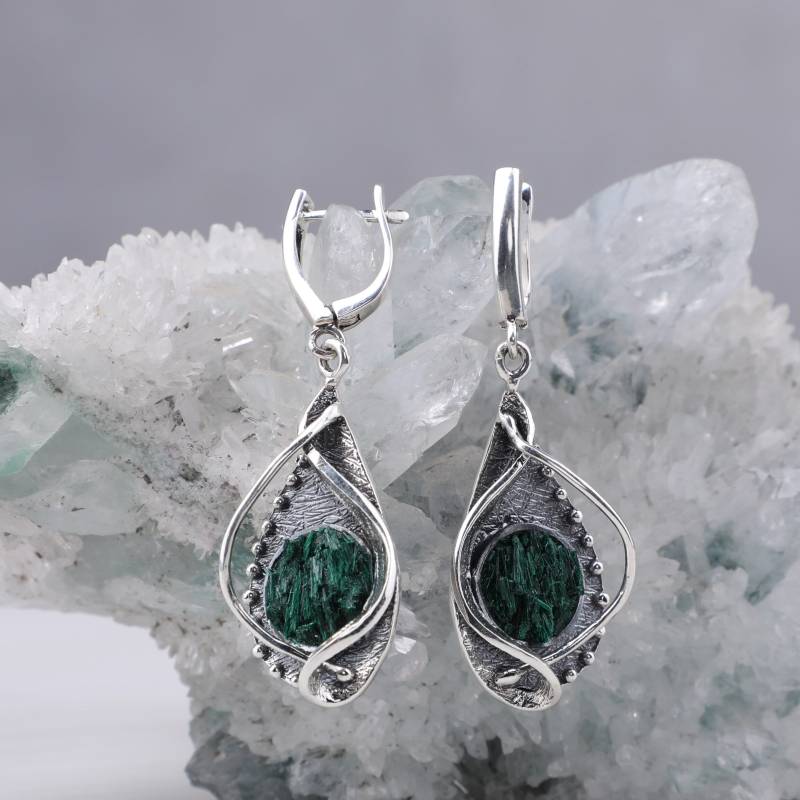Tropfen Ohrringe Sterling Silber, Rohe Malachit Für Frauen, Abstrakte Mit Granulation, Grüner Edelstein Baumeln von ShahinianJewelry