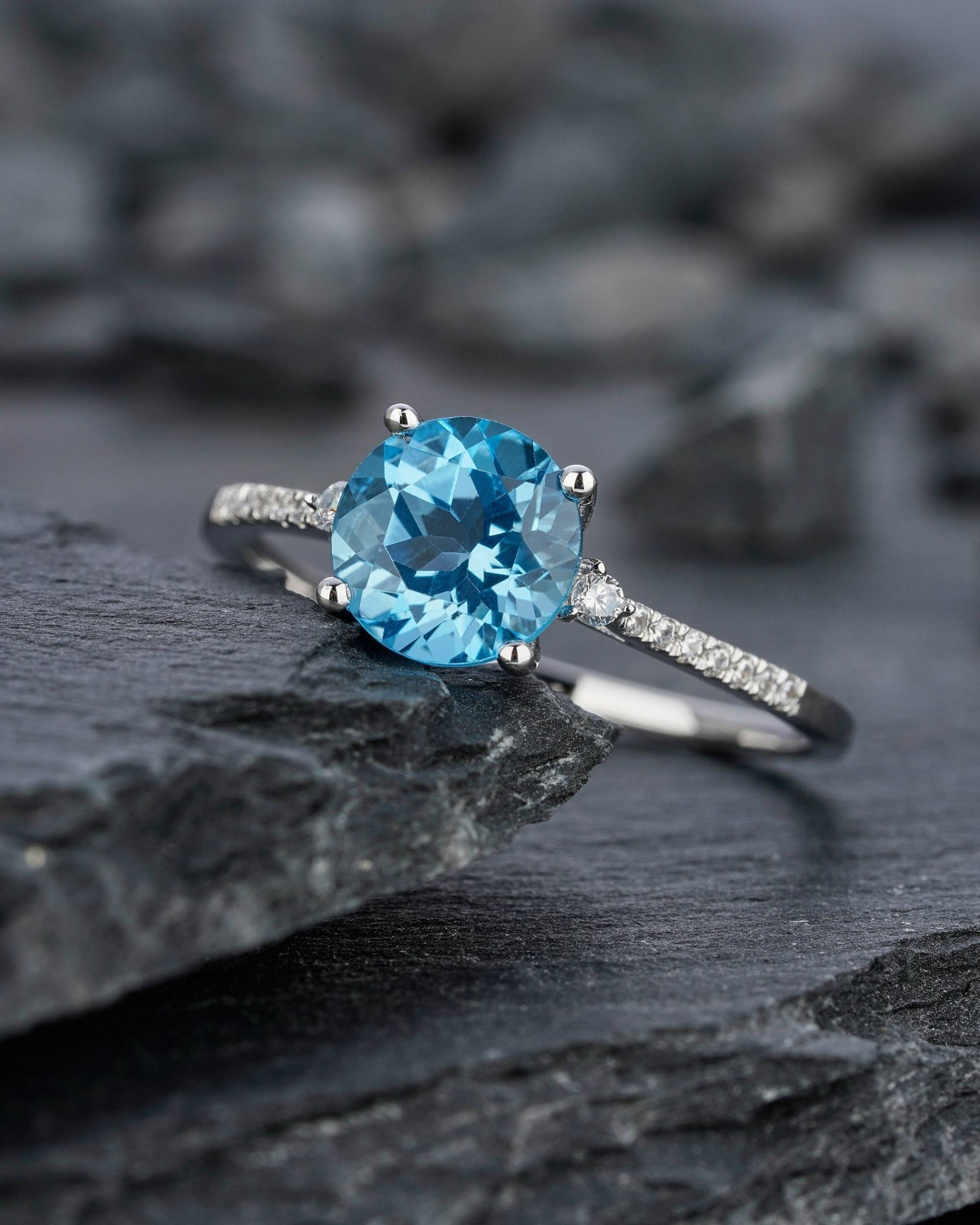 Natürlicher Blauer Topas Und Diamant Verlobungsring, Einzigartiger Weißgold Rundschnitt Versprechen Ehering, Jahrestag Ring Schönes Geschenk Für von ShainGem