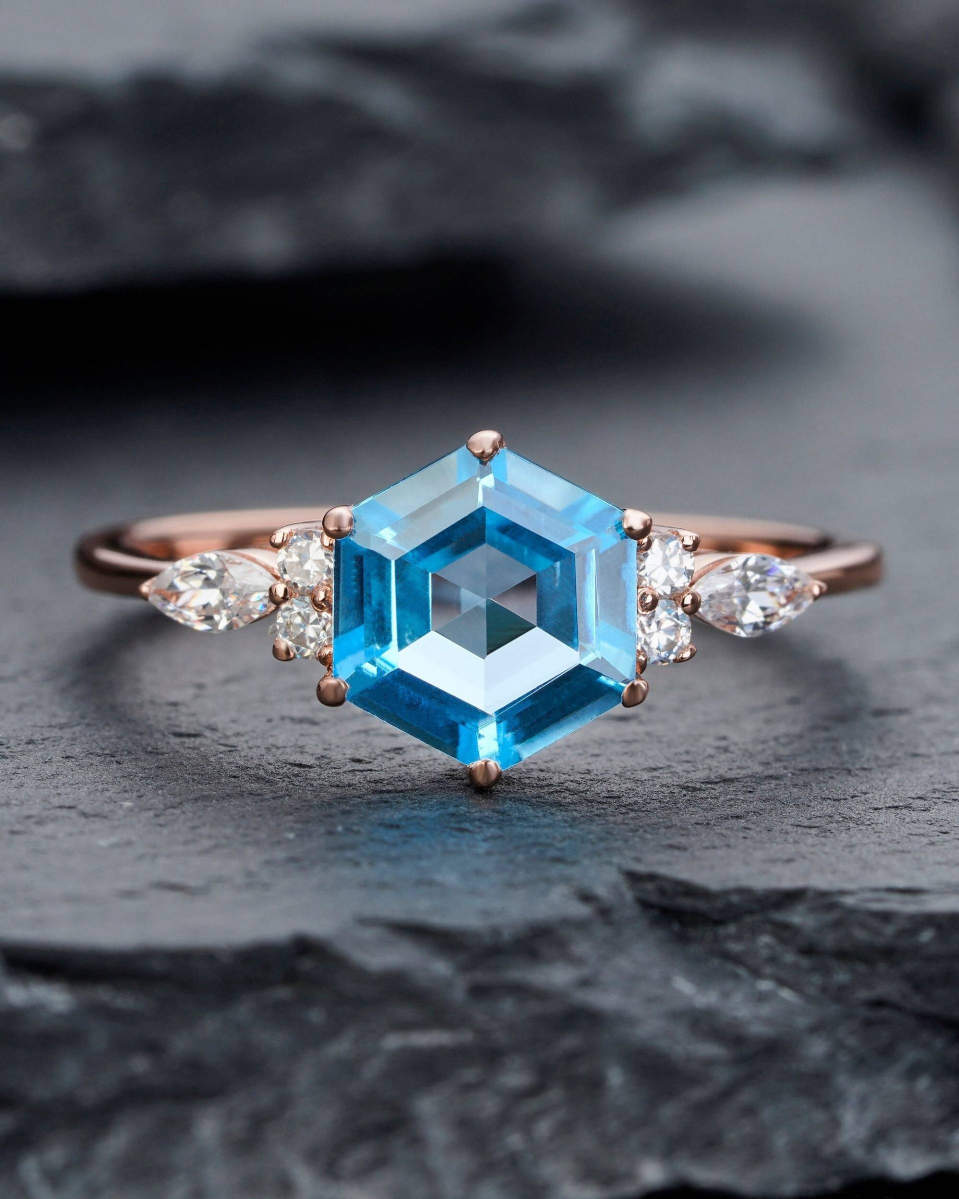 Vintage Hexagon Schweizer Blautopas Verlobungsring 14K Rose Weißgold Oder Sterling Silber Jahrestag Versprechen Ehering Geschenk Für Frauen von ShainGem