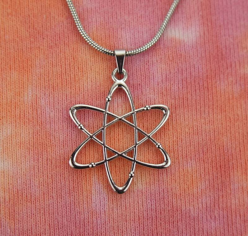 Atomic Whirl Halskette, Bohr Atom Nuklear Atheist Symbol Charm Anhänger Pick 16-50 "Lange Kette, Geschenk Für Männer Oder Frauen, Schneller Atomic Whirl Halskette, Bohr Atom Nuklear Atheist Symbol Charm Anhänger Pick 16-50 "Lange Kette, Geschenk Für Männer Oder Frauen, Schneller von ShaktiAndShivaDesign