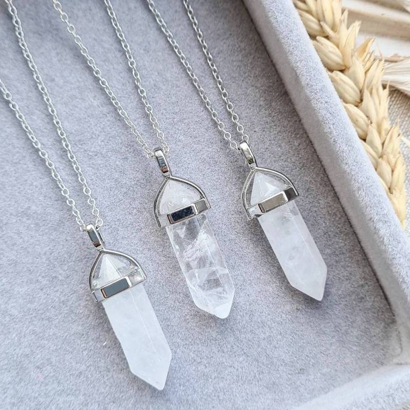 Bergkristall Punkt Halskette Silber Boho Healing Crystal Anhänger Bergkristall Punkt Halskette Silber Boho Healing Crystal Anhänger von ShallowBayJewellery