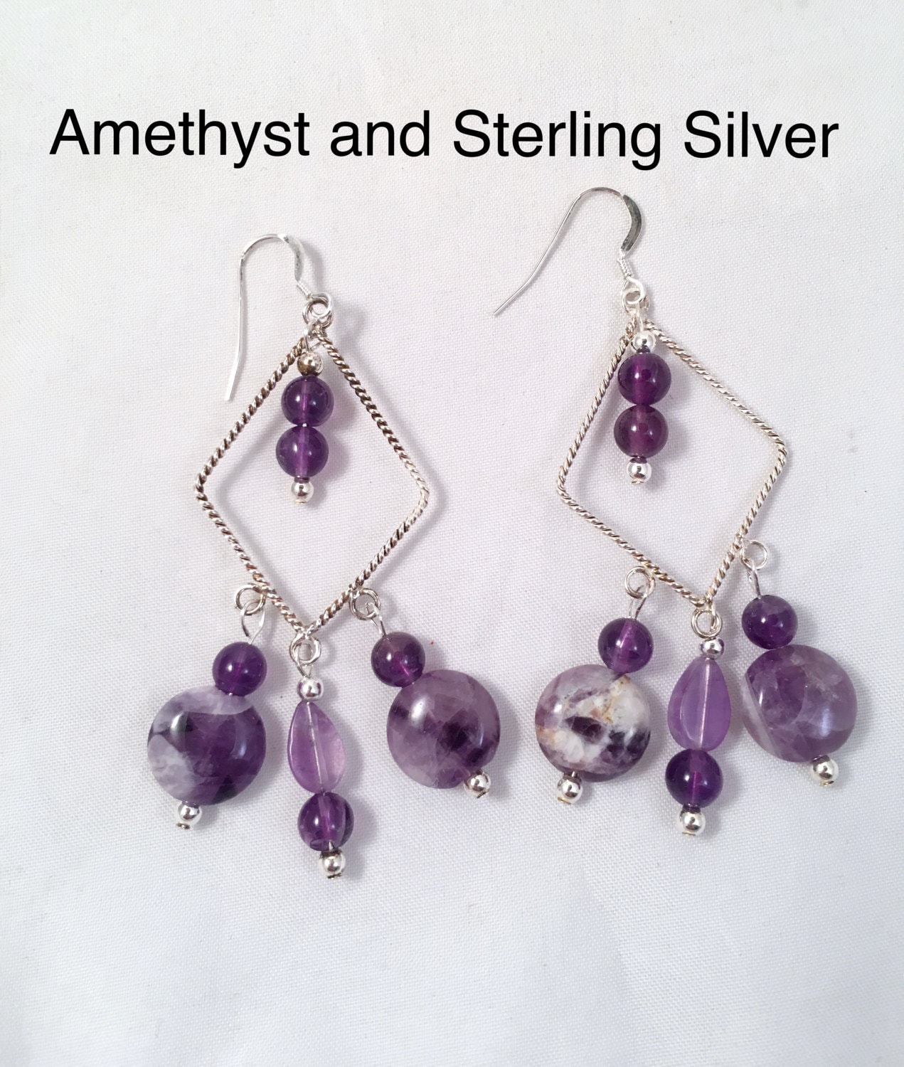 Amethyst Dreieckige Ohrringe, Februar Geburtsstein Tiefes Sterling Kronleuchter Ohrringe von ShalomJewelry
